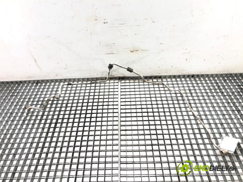 SKODA ROOMSTER (5J7) 2006 - 2015    1.2 51 kW [70 KM] benzyna 2007 - 2015  rúrka klimatizácie 6Q1820741AC (Rúrky klimatizácie)