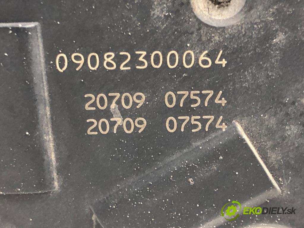 SKODA ROOMSTER (5J7) 2006 - 2015    1.2 51 kW [70 KM] benzyna 2007 - 2015  Škrtiaca klapka 03D133062E (Škrtiace klapky)