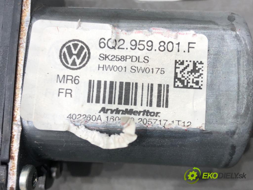 SKODA ROOMSTER (5J7) 2006 - 2015    1.2 51 kW [70 KM] benzyna 2007 - 2015  mechanismus okna pravý přední část 6Q2959801F