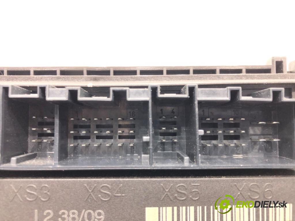 SKODA ROOMSTER (5J7) 2006 - 2015    1.2 51 kW [70 KM] benzyna 2007 - 2015  Modul komfortu 6Q1937049F (Moduly komfortu)