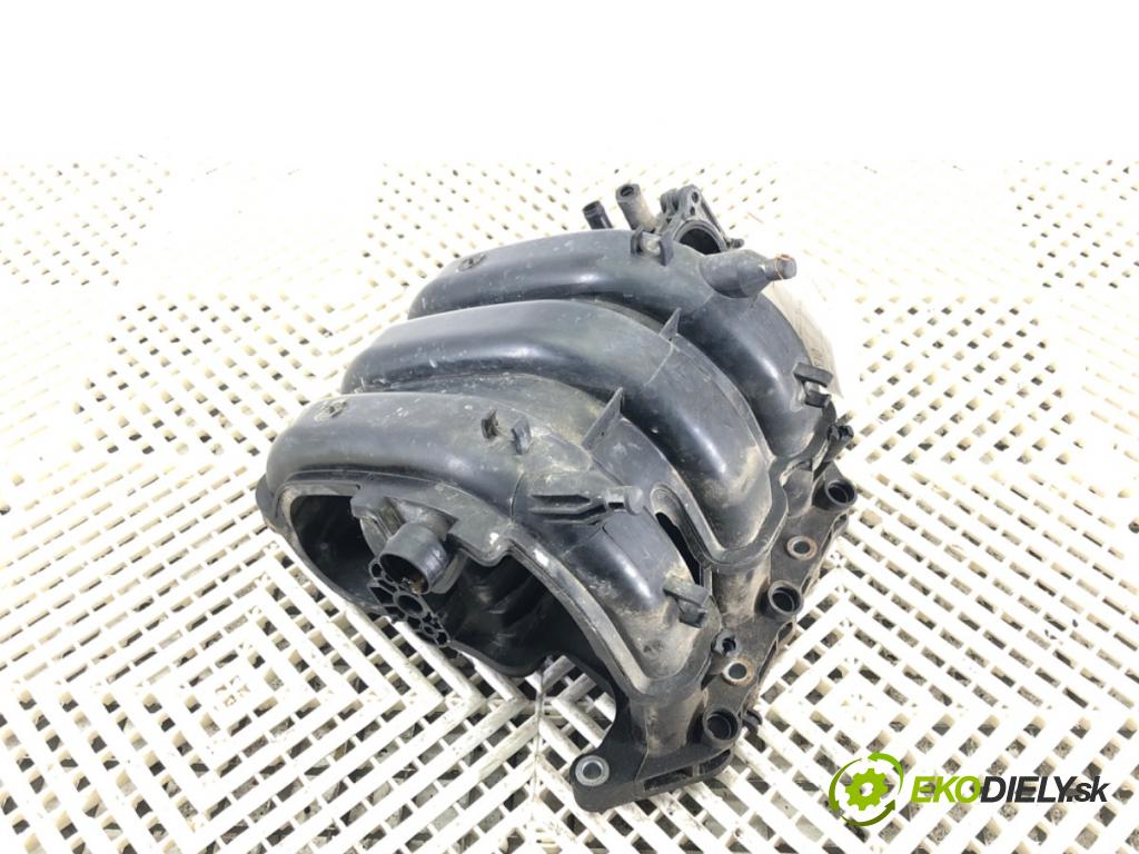 SKODA ROOMSTER (5J7) 2006 - 2015    1.2 51 kW [70 KM] benzyna 2007 - 2015  Potrubie sacie, sanie 03E129711D (Sacie potrubia)