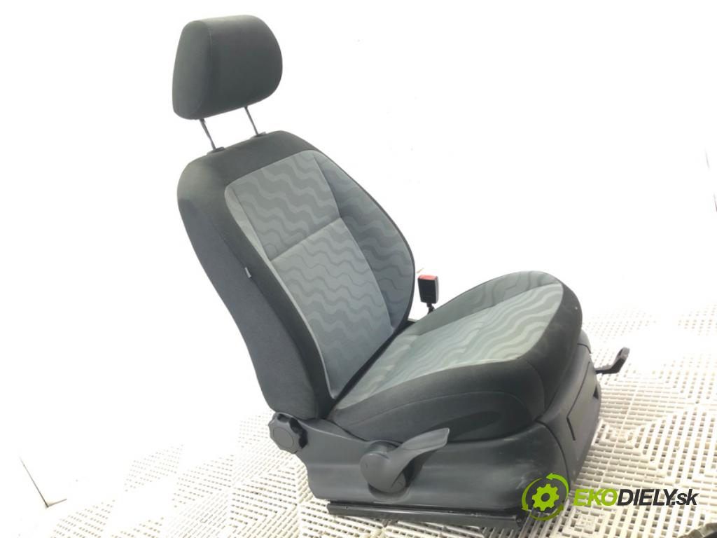SKODA ROOMSTER (5J7) 2006 - 2015    1.2 51 kW [70 KM] benzyna 2007 - 2015  Sedadlo pravy predný