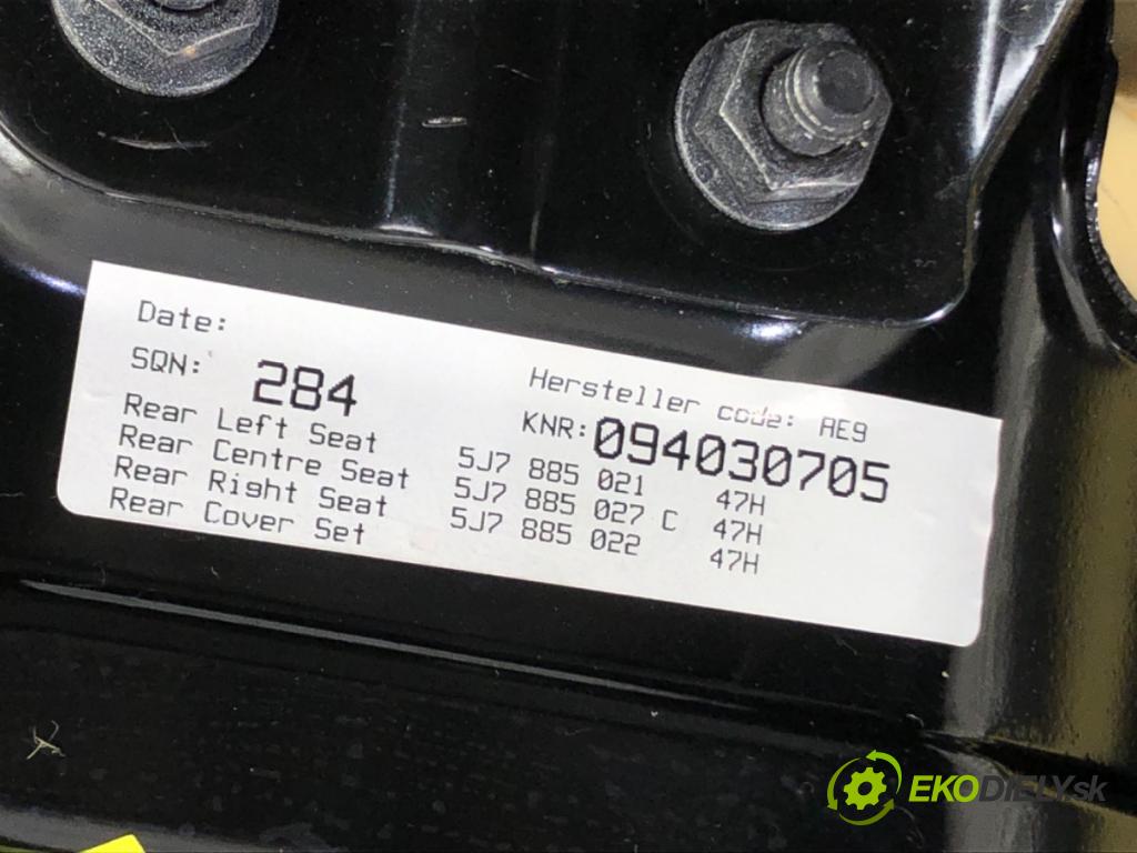 SKODA ROOMSTER (5J7) 2006 - 2015    1.2 51 kW [70 KM] benzyna 2007 - 2015  Sedadlo zad