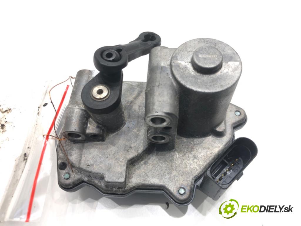 VW PASSAT B6 Variant (3C5) 2005 - 2011    2.0 TDI 103 kW [140 KM] olej napędowy 2005 - 2009  Nastavovač zvod, potrubie 03L129086 (Ostatné)