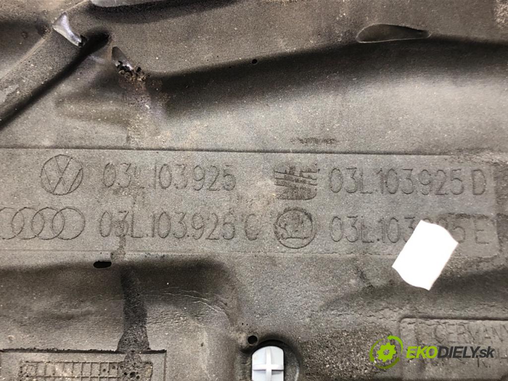 VW PASSAT B6 Variant (3C5) 2005 - 2011    2.0 TDI 103 kW [140 KM] olej napędowy 2005 - 2009  kryt motora 03L103925 (Kryty motora)