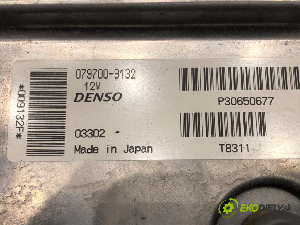 VOLVO V50 (545) 2003 - 2012    2.4 125 kW [170 KM] benzyna 2004 - 2010  riadiaca jednotka Motor 079700-9132 (Riadiace jednotky)