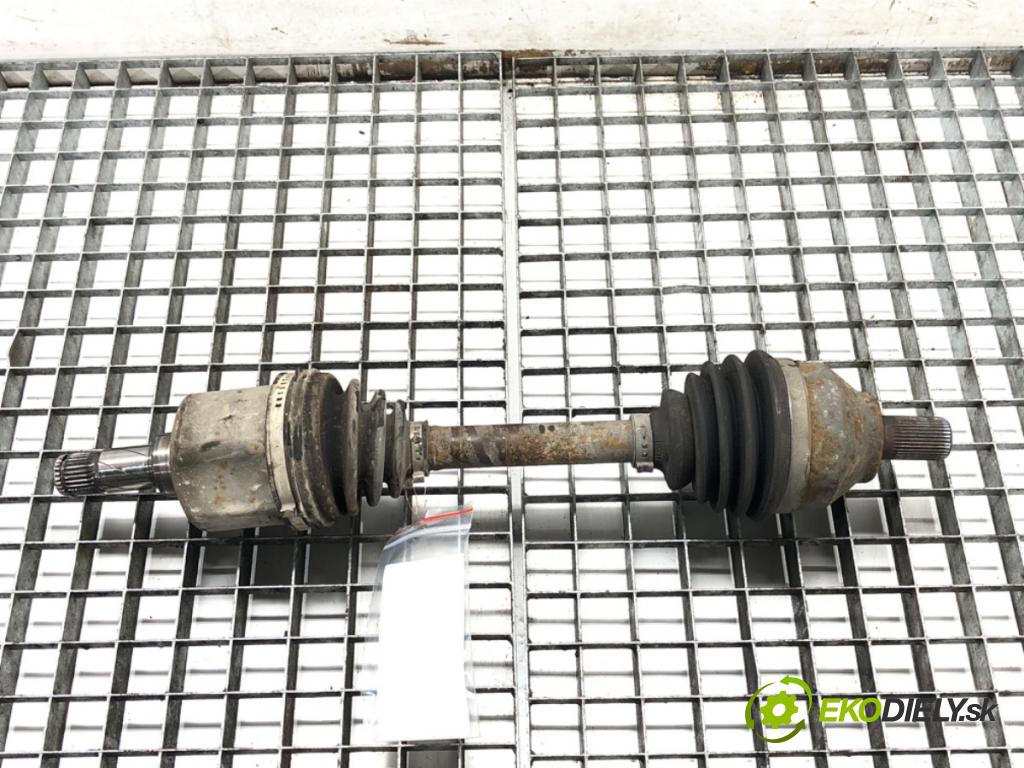 VOLVO V50 (545) 2003 - 2012    2.4 125 kW [170 KM] benzyna 2004 - 2010  Poloos ľavy predný 