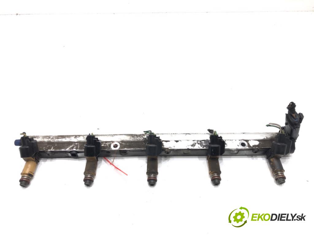 VOLVO V50 (545) 2003 - 2012    2.4 125 kW [170 KM] benzyna 2004 - 2010  Lišta vstrekovacia 0261230236 (Vstrekovacie lišty)