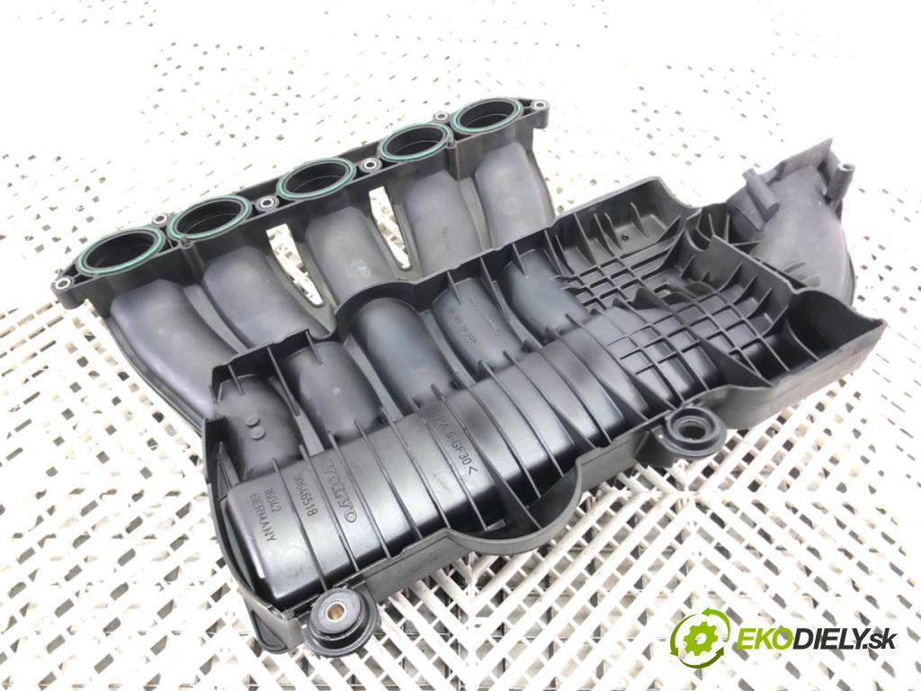 VOLVO V50 (545) 2003 - 2012    2.4 125 kW [170 KM] benzyna 2004 - 2010  Potrubie sacie, sanie 30646518 (Sacie potrubia)