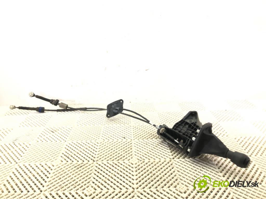 RENAULT MASTER III Autobus (JV) 2011 - 2022    2.3 dCi 135 FWD (JV0N, JV08) 100 kW [136 KM] olej napędowy 2014 - 2022  Kulisa 349013165R (Rýchlostné páky / kulisy)