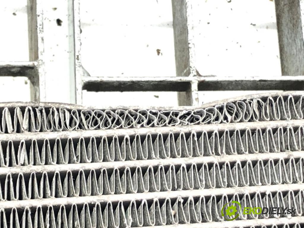 RENAULT MASTER III Autobus (JV) 2011 - 2022    2.3 dCi 135 FWD (JV0N, JV08) 100 kW [136 KM] olej napędowy 2014 - 2022  intercooler 214C10001R (Chladiče nasávaného vzduchu (intercoolery))