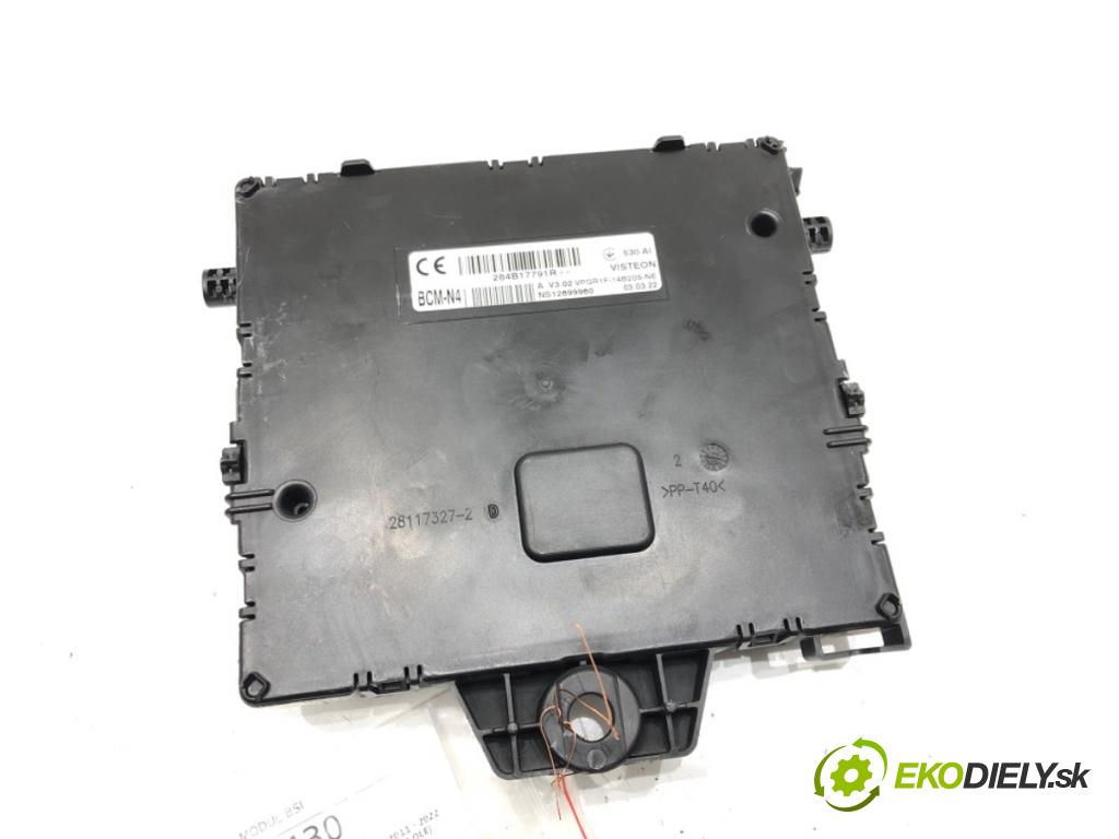 RENAULT MASTER III Autobus (JV) 2011 - 2022    2.3 dCi 135 FWD (JV0N, JV08) 100 kW [136 KM] olej napędowy 2014 - 2022  modul BSI 284B17791R (Pojistkové skříňky)