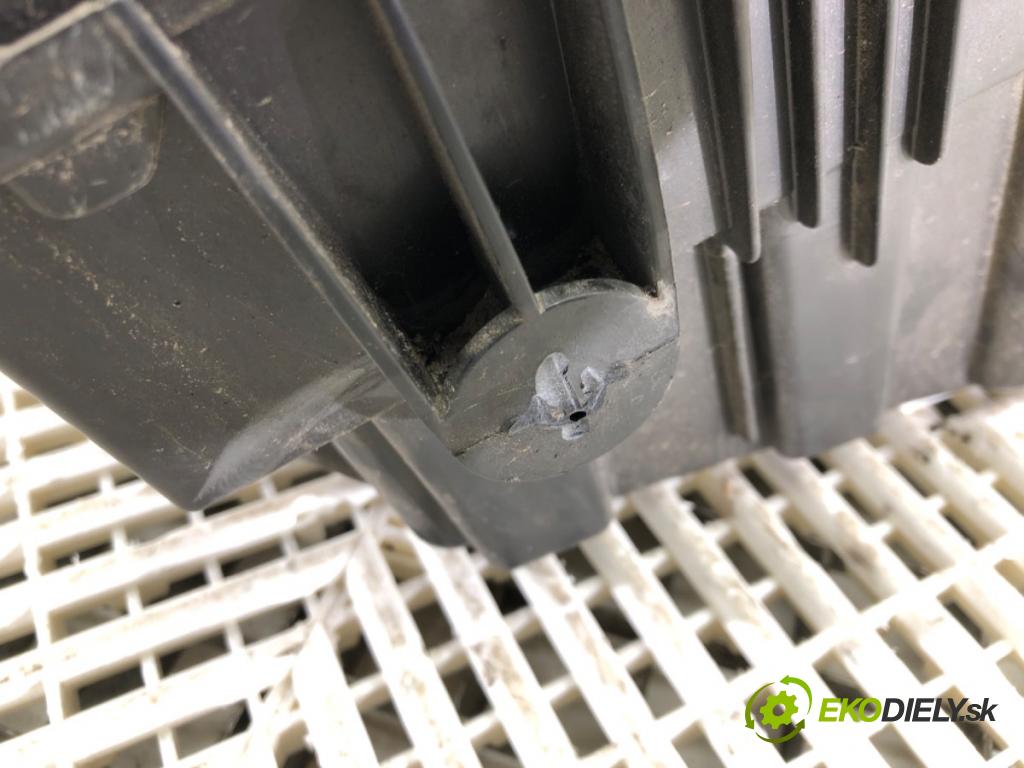 RENAULT MASTER III Autobus (JV) 2011 - 2022    2.3 dCi 135 FWD (JV0N, JV08) 100 kW [136 KM] olej napędowy 2014 - 2022  Obal filtra vzduchu 165008632R (Obaly filtrov vzduchu)