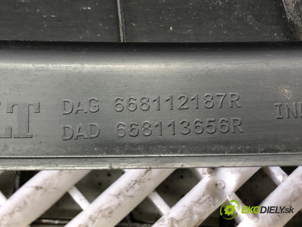 RENAULT MASTER III Autobus (JV) 2011 - 2022    2.3 dCi 135 FWD (JV0N, JV08) 100 kW [136 KM] olej napędowy 2014 - 2022  Torpédo, plast pod čelné okno 668113656R (Torpéda)