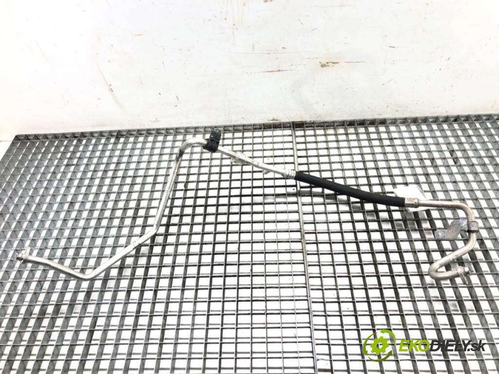 RENAULT MASTER III Autobus (JV) 2011 - 2022    2.3 dCi 135 FWD (JV0N, JV08) 100 kW [136 KM] olej napędowy 2014 - 2022  rúrka klimatizácie 924548982R (Rúrky klimatizácie)