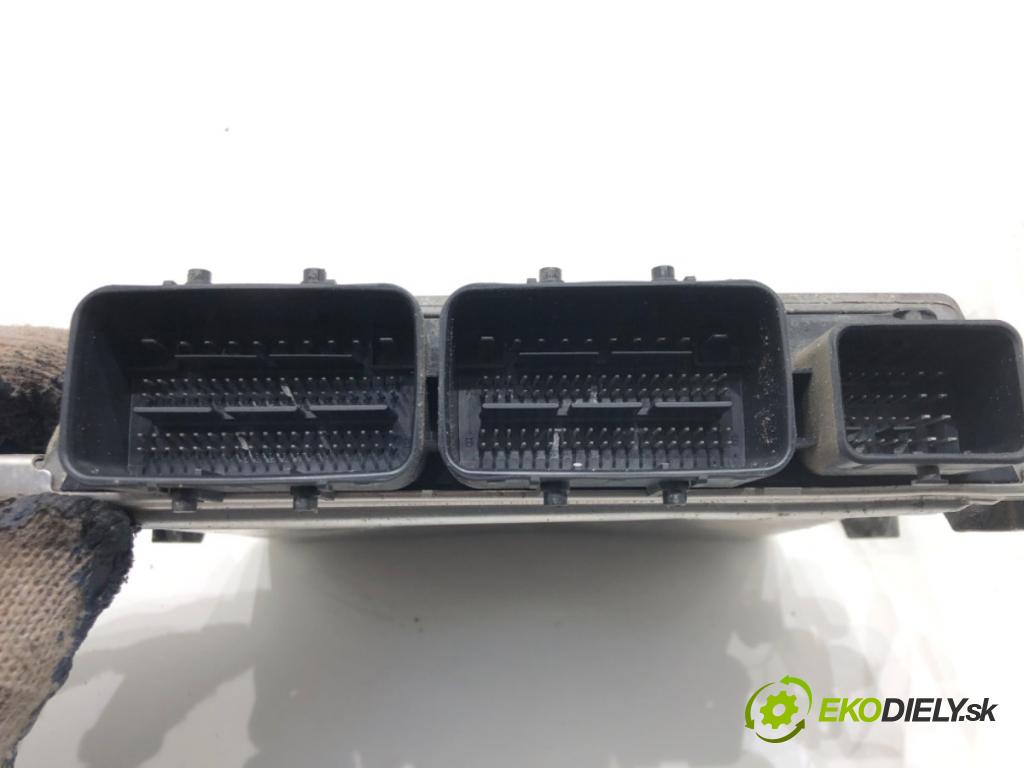 RENAULT MASTER III Autobus (JV) 2011 - 2022    2.3 dCi 135 FWD (JV0N, JV08) 100 kW [136 KM] olej napędowy 2014 - 2022  riadiaca jednotka Motor 237106820S (Riadiace jednotky)