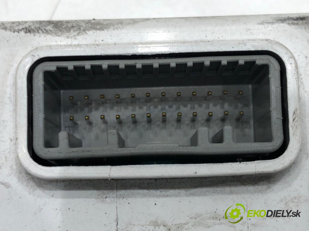 RENAULT MASTER III Autobus (JV) 2011 - 2022    2.3 dCi 135 FWD (JV0N, JV08) 100 kW [136 KM] olej napędowy 2014 - 2022  Modul GPS 283C95247R (Ostatné)