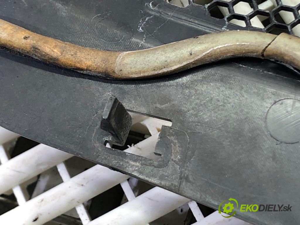 PEUGEOT 308 SW II (LC_, LJ_, LR_, LX_, L4_) 2014 - 2021    2.0 BlueHDi 150 110 kW [150 KM] olej napędowy 2014 - 2021  Torpédo, plast pod čelné okno 98008282XT (Torpéda)