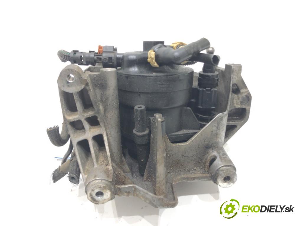 PEUGEOT 308 SW II (LC_, LJ_, LR_, LX_, L4_) 2014 - 2021    2.0 BlueHDi 150 110 kW [150 KM] olej napędowy 2014 - 2021  Obal filtra paliva 9804498180 (Obaly filtrov paliva)