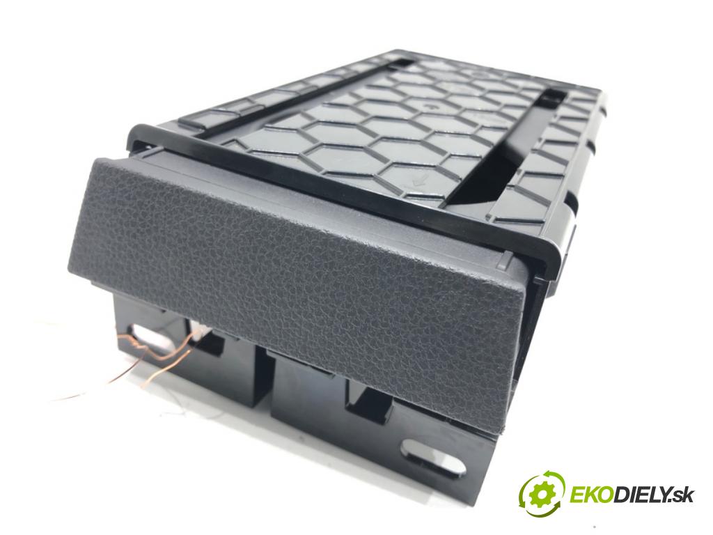 RENAULT MASTER III Autobus (JV) 2011 - 2022    2.3 dCi 135 FWD (JV0N, JV08) 100 kW [136 KM] olej napędowy 2014 - 2022  Držiak na nápoje 684305630R (Úchyty, držiaky na nápoje)