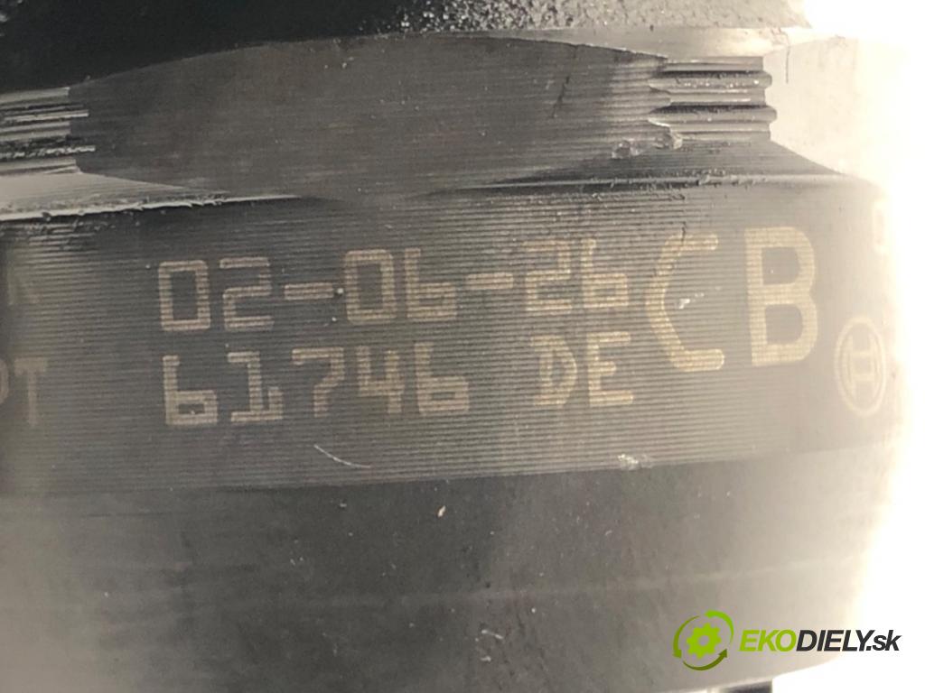 AUDI A4 B6 Avant (8E5) 2000 - 2005    1.9 TDI 96 kW [130 KM] olej napędowy 2001 - 2004  vstrekovače 038130073AR
