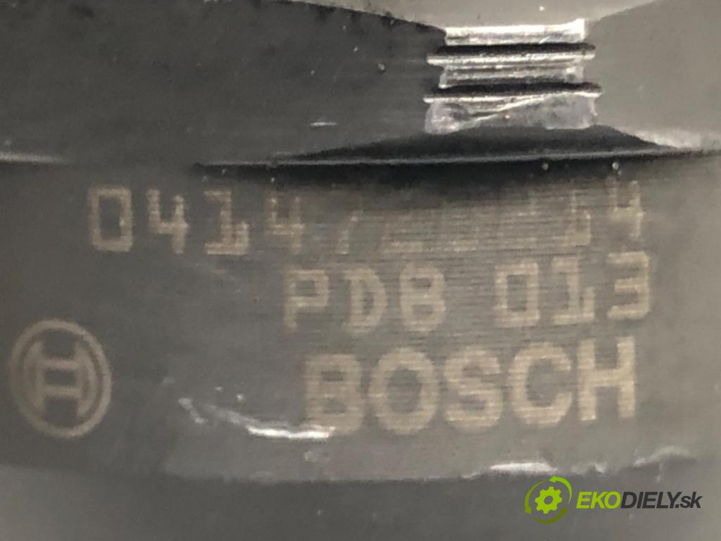 AUDI A4 B6 Avant (8E5) 2000 - 2005    1.9 TDI 96 kW [130 KM] olej napędowy 2001 - 2004  vstrekovače 038130073AR