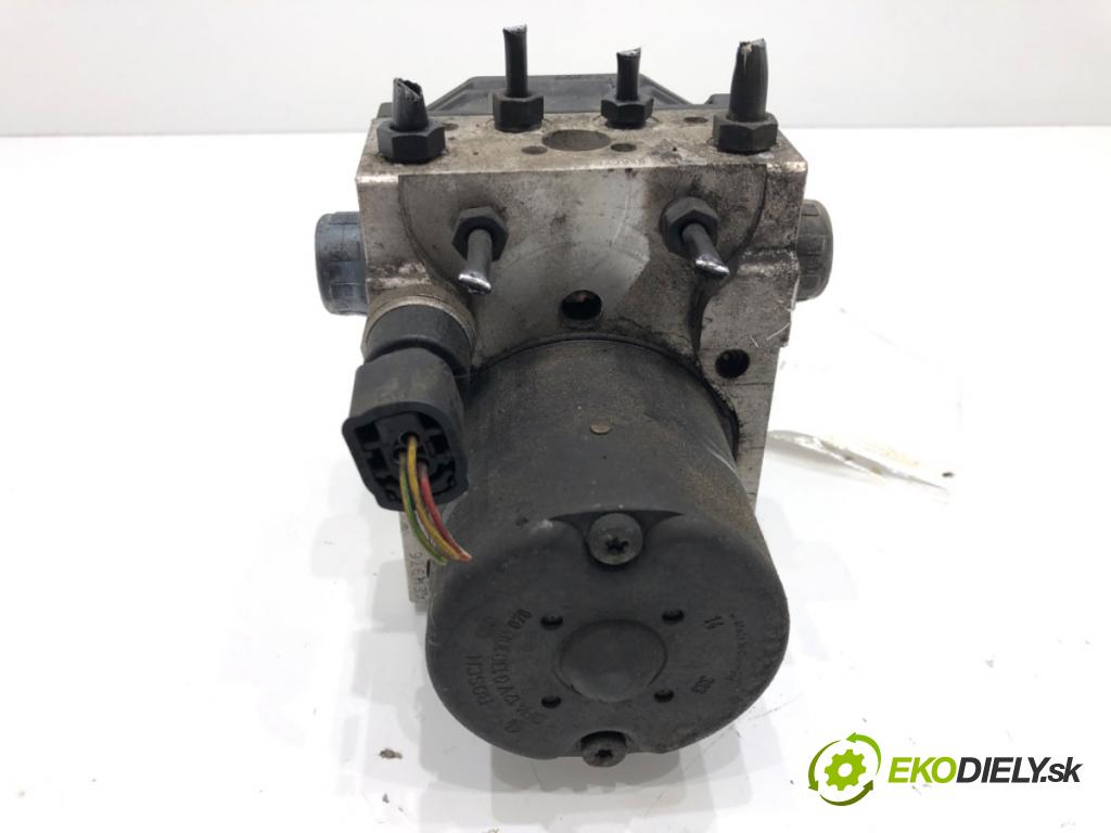 AUDI A4 B6 Avant (8E5) 2000 - 2005    1.9 TDI 96 kW [130 KM] olej napędowy 2001 - 2004  Pumpa ABS 0265950011 (Pumpy ABS)