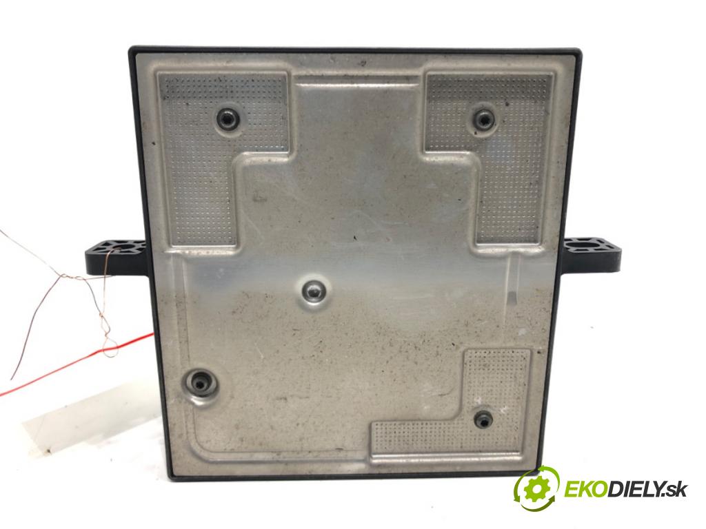 AUDI A4 B6 Avant (8E5) 2000 - 2005    1.9 TDI 96 kW [130 KM] olej napędowy 2001 - 2004  Modul svetiel 8E0907279E (Ostatné)