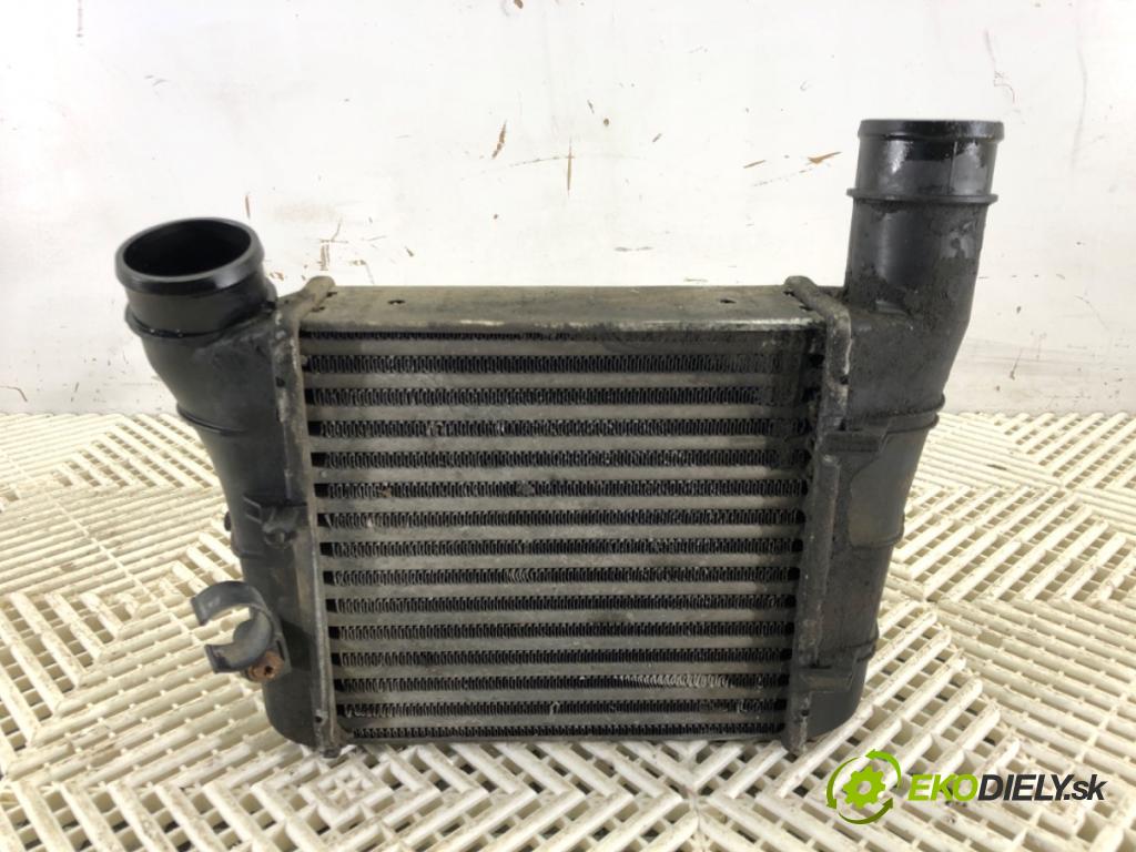 AUDI A4 B6 Avant (8E5) 2000 - 2005    1.9 TDI 96 kW [130 KM] olej napędowy 2001 - 2004  intercooler 8E0145805F (Chladiče nasávaného vzduchu (intercoolery))