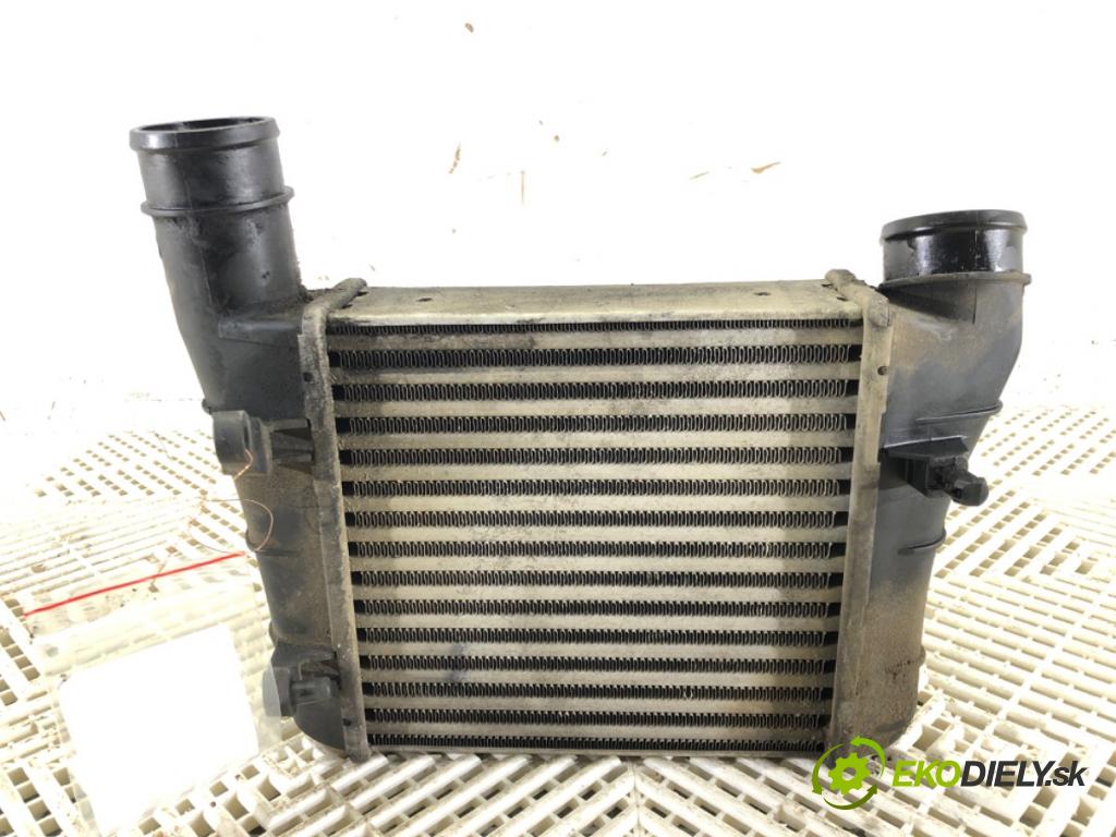AUDI A4 B6 Avant (8E5) 2000 - 2005    1.9 TDI 96 kW [130 KM] olej napędowy 2001 - 2004  intercooler 8E0145805F (Chladiče nasávaného vzduchu (intercoolery))