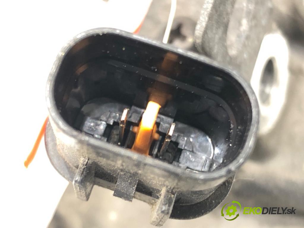 HYUNDAI i40 I CW (VF) 2011 - 2022    1.7 CRDi 100 kW [136 KM] olej napędowy 2011 - 2022  Kompresor klimatizácie  (Kompresory klimatizácie)