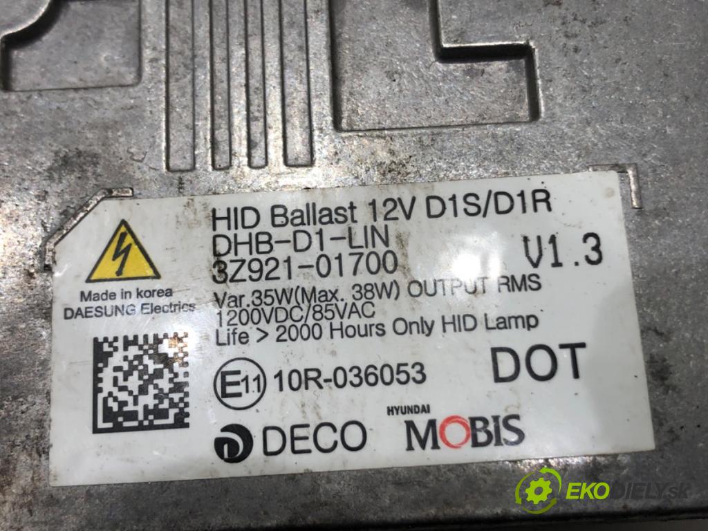 HYUNDAI i40 I CW (VF) 2011 - 2022    1.7 CRDi 100 kW [136 KM] olej napędowy 2011 - 2022  Menič XENON 3Z921-01700 (Riadiace jednotky xenónu)