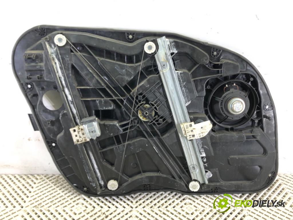 HYUNDAI i40 I CW (VF) 2011 - 2022    1.7 CRDi 100 kW [136 KM] olej napędowy 2011 - 2022  mechanismus okna pravý přední část 82460-3Z010