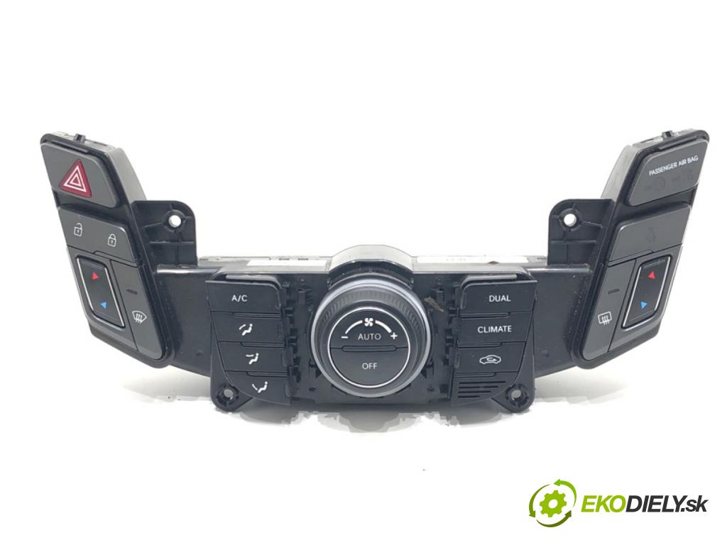 HYUNDAI i40 I CW (VF) 2011 - 2022    1.7 CRDi 100 kW [136 KM] olej napędowy 2011 - 2022  Panel ovládania kúrenia 97250-3Z660 (Prepínače, spínače, tlačidlá a ovládače kúrenia)