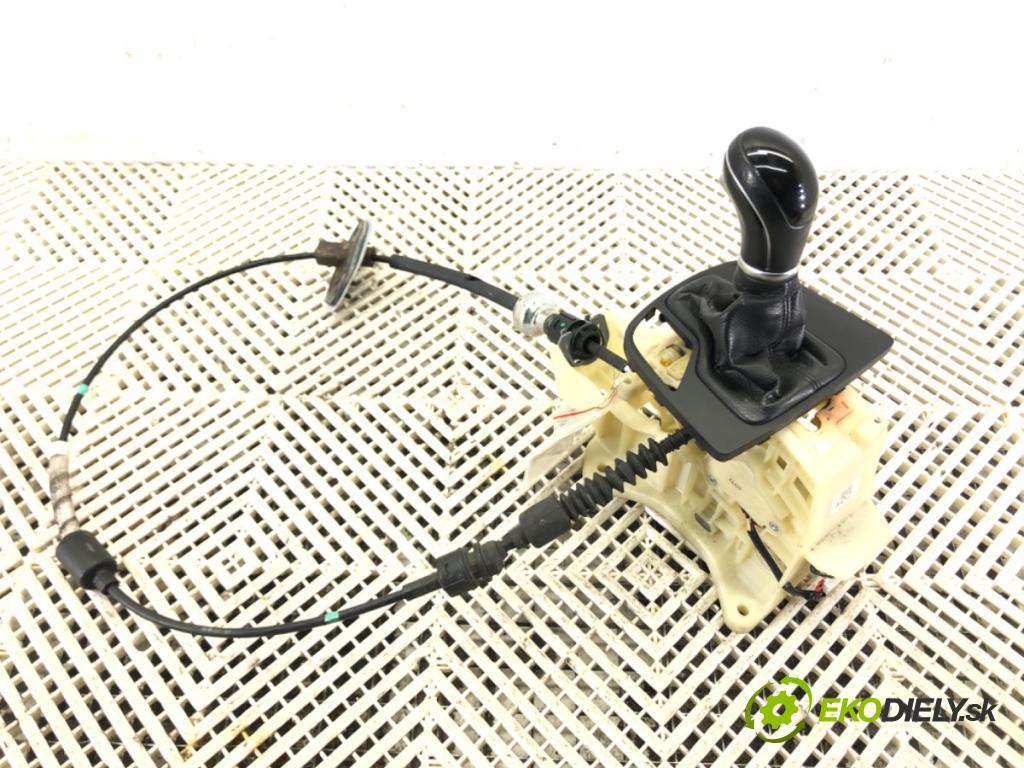 HYUNDAI i40 I CW (VF) 2011 - 2022    1.7 CRDi 100 kW [136 KM] olej napędowy 2011 - 2022  Kulisa  (Rýchlostné páky / kulisy)