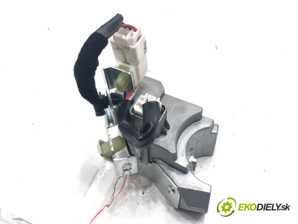 HYUNDAI i40 I CW (VF) 2011 - 2022    1.7 CRDi 100 kW [136 KM] olej napędowy 2011 - 2022  blokáda volantu 81900-3Z000 (Ostatné)