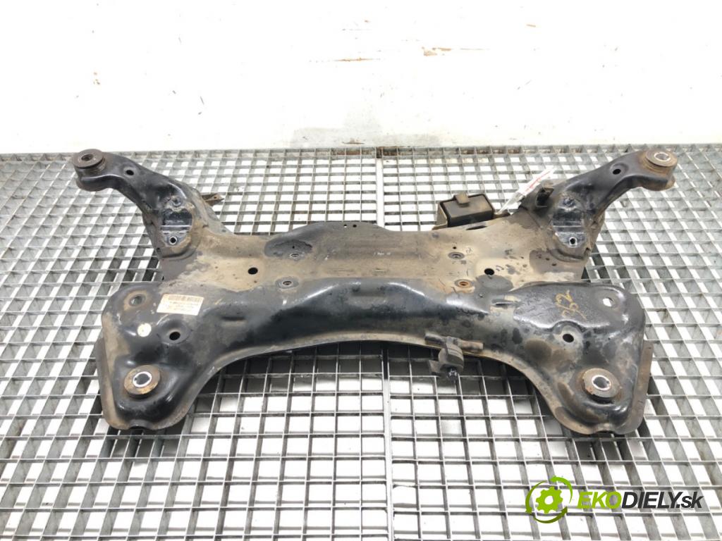 HYUNDAI i40 I CW (VF) 2011 - 2022    1.7 CRDi 100 kW [136 KM] olej napędowy 2011 - 2022  výztuha pod motor 62401-3Z100 (Výztuhy přední)