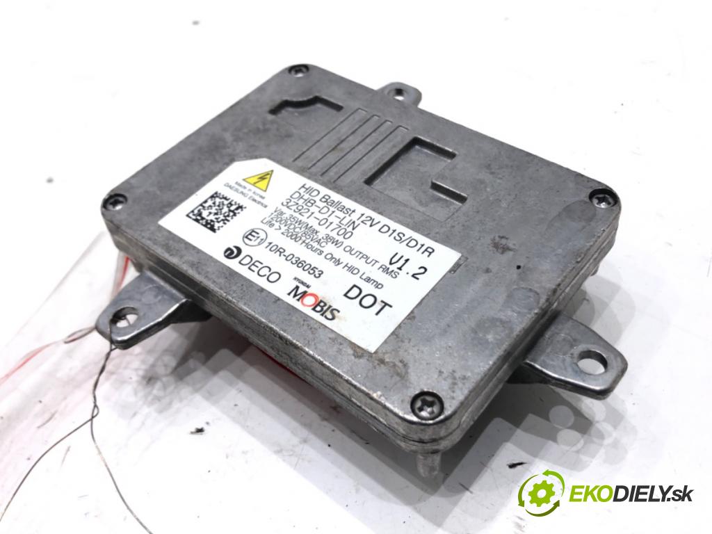 HYUNDAI i40 I CW (VF) 2011 - 2022    1.7 CRDi 100 kW [136 KM] olej napędowy 2011 - 2022  Menič XENON 3Z921-01700 (Riadiace jednotky xenónu)