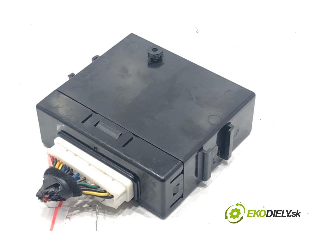 HYUNDAI i40 I CW (VF) 2011 - 2022    1.7 CRDi 100 kW [136 KM] olej napędowy 2011 - 2022  Modul PDC 96880-3Z000 (Ostatné)