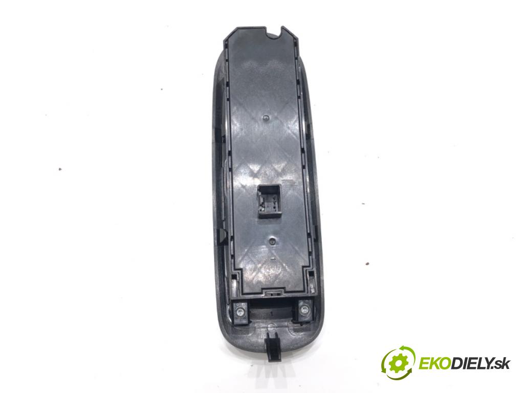 FORD MONDEO IV Turnier (BA7) 2007 - 2015    2.0 TDCi 103 kW [140 KM] olej napędowy 2007 - 2015  Prepínač okien 7S7T-14A132-CB (Prepínače, spínače, tlačidlá a ovládače kúrenia)