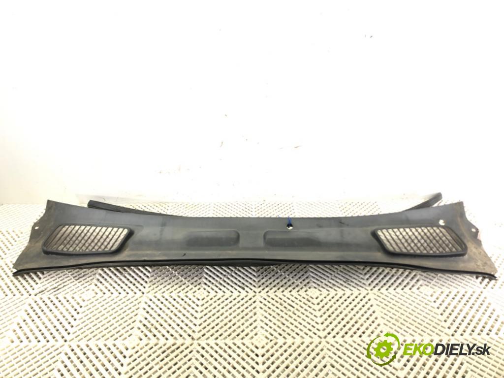 FORD MONDEO IV Turnier (BA7) 2007 - 2015    2.0 TDCi 103 kW [140 KM] olej napędowy 2007 - 2015  Torpédo, plast pod čelné okno 7S71-A02216 (Torpéda)