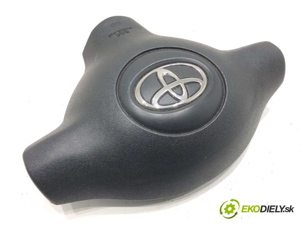 TOYOTA YARIS (_P1_) 1999 - 2005    1.0 (SCP10_) 48 kW [65 KM] benzyna 2003 - 2005  AirBag volantu 45130-0D101 (Airbagy)
