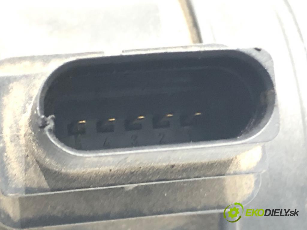 VW PASSAT B6 Variant (3C5) 2005 - 2011    2.0 BlueTDI 105 kW [143 KM] olej napędowy 2009 - 2010  Váha vzduchu 03G906461C (Váhy vzduchu)