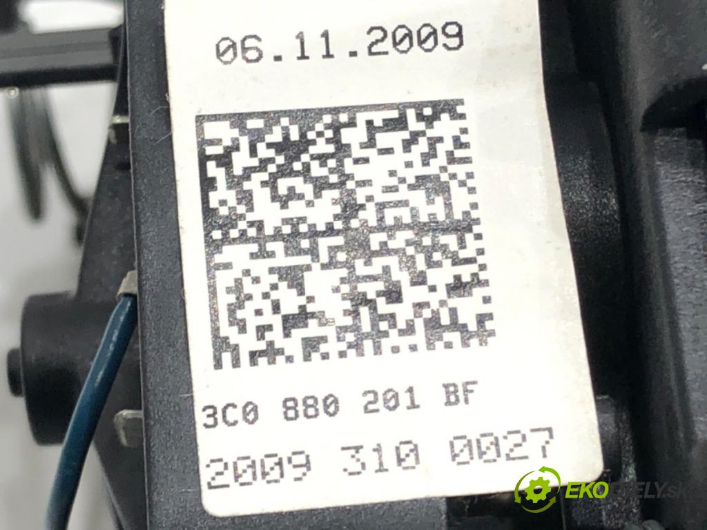 VW PASSAT B6 Variant (3C5) 2005 - 2011    2.0 BlueTDI 105 kW [143 KM] olej napędowy 2009 - 2010  AirBag volantu 3C0880201BF (Airbagy)
