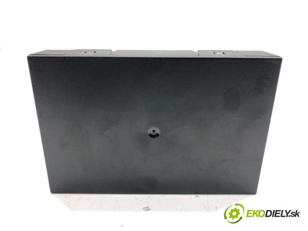 VW PASSAT B6 Variant (3C5) 2005 - 2011    2.0 BlueTDI 105 kW [143 KM] olej napędowy 2009 - 2010  Modul komfortu 3C0959433AR (Moduly komfortu)