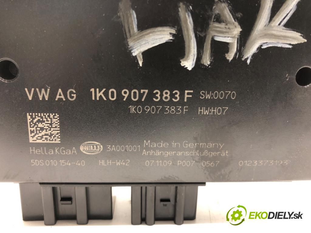 VW PASSAT B6 Variant (3C5) 2005 - 2011    2.0 BlueTDI 105 kW [143 KM] olej napędowy 2009 - 2010  Modul ťažného oka 1K0907383F (Ostatné)