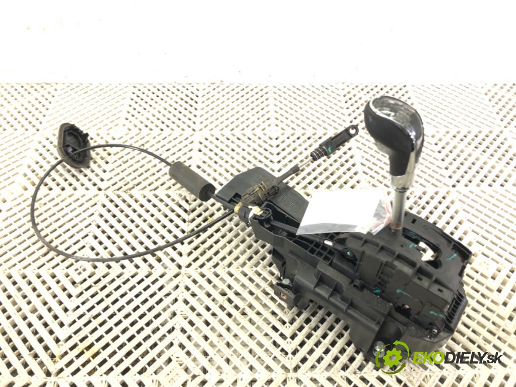 OPEL INSIGNIA A Sports Tourer (G09) 2008 - 2017    2.0 CDTI (35) 125 kW [170 KM] olej napędowy 2014 - 2016  Kulisa 13261545 (Rýchlostné páky / kulisy)