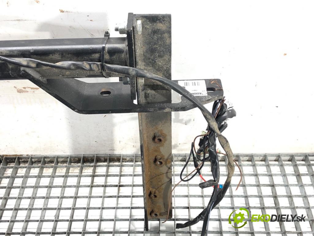 OPEL INSIGNIA A Sports Tourer (G09) 2008 - 2017    2.0 CDTI (35) 125 kW [170 KM] olej napędowy 2014 - 2016  Hák tažné zařízení  (Tažná zařízení)