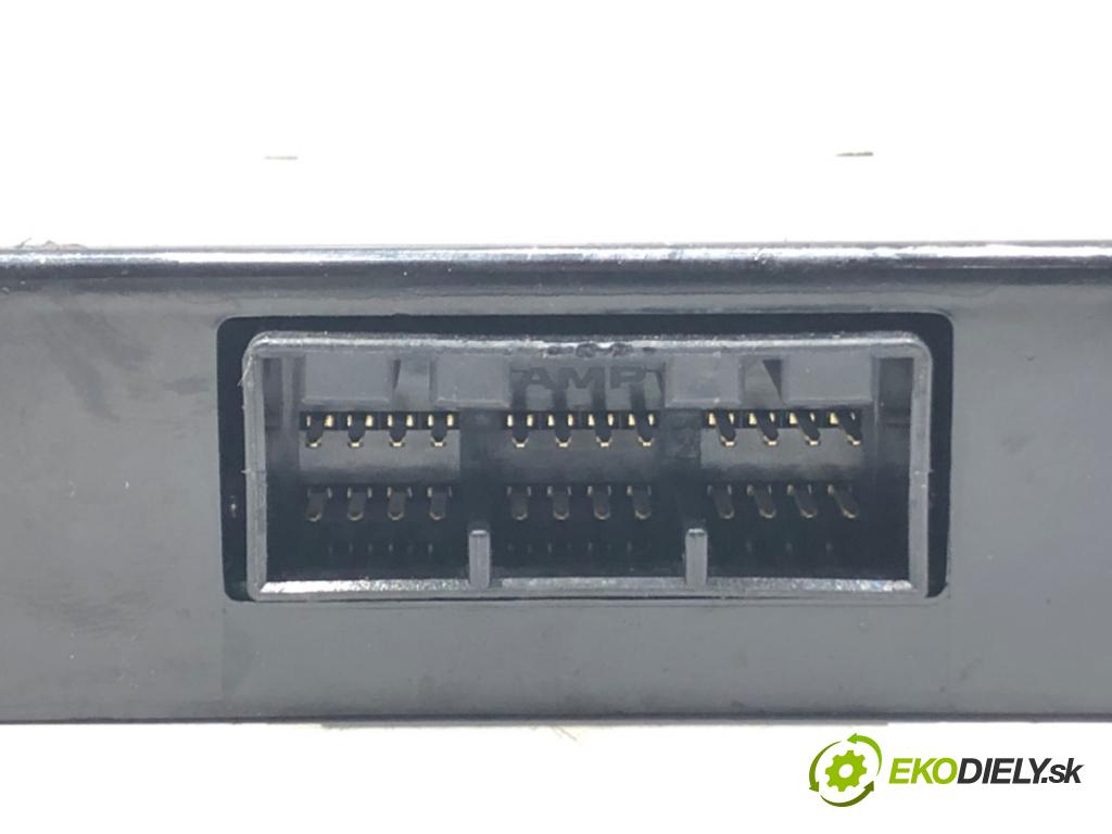 HYUNDAI i40 I Kombi Van (VF) 2011 - 2022    1.7 CRDI 85 kW [116 KM] olej napędowy 2015 - 2022  Modul PDC 95770-3Z000 (Ostatné)