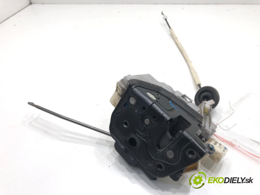AUDI A6 C6 Avant (4F5) 2004 - 2011    2.0 TFSI 125 kW [170 KM] benzyna 2005 - 2011  zámok dveře levý přední část 4F1837015